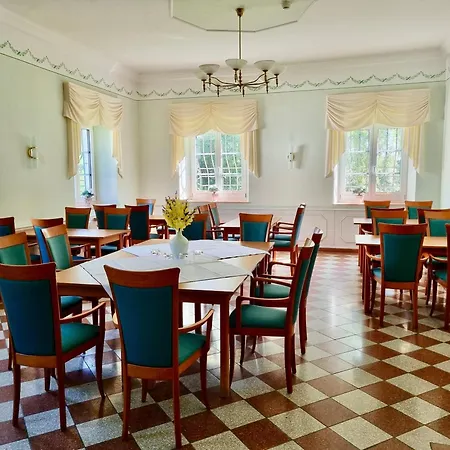 Guest house Schloss Elmischwang Fischach