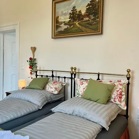 Schloss Elmischwang 게스트하우스 3*