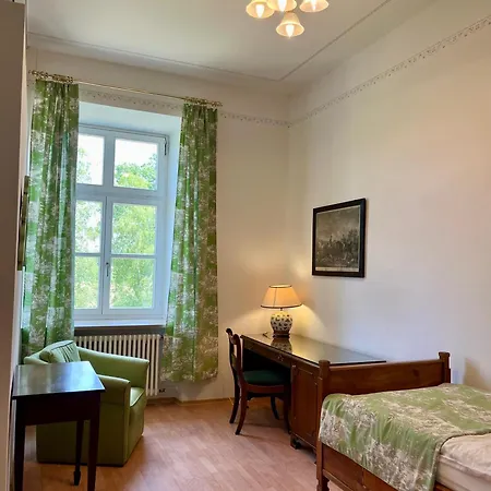 Schloss Elmischwang Guest house