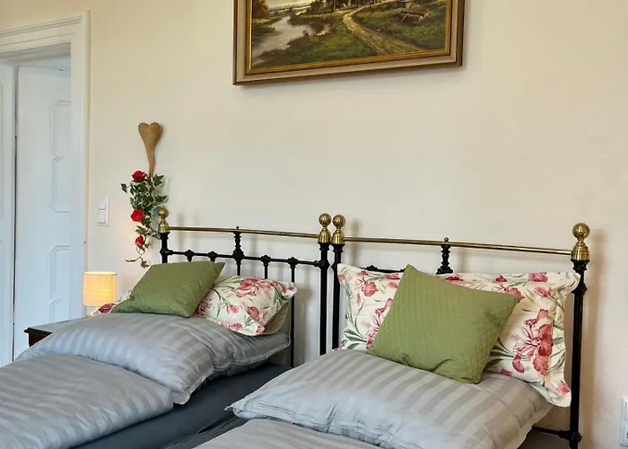 Schloss Elmischwang Gasthof 3*
